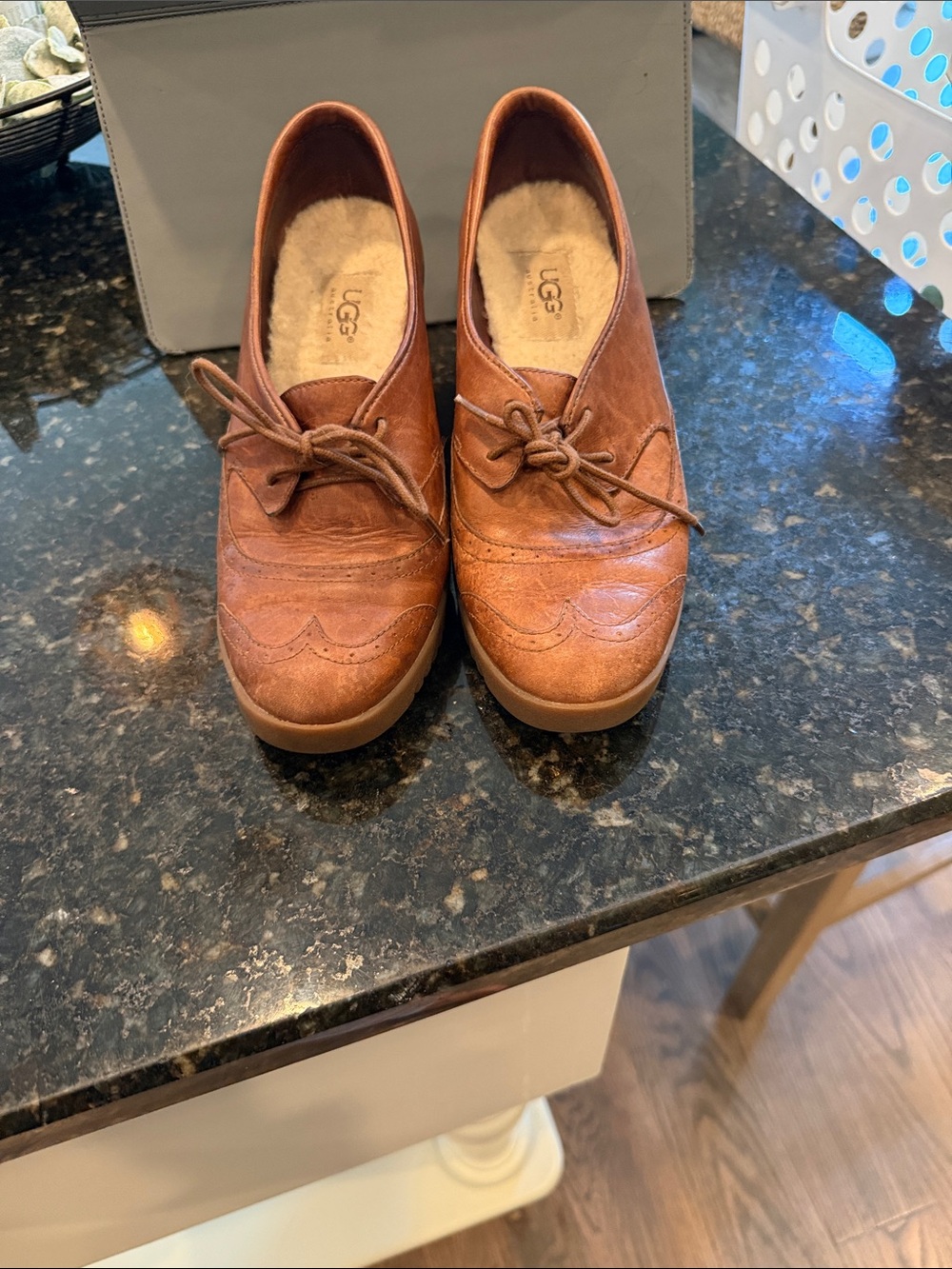 UGG Women's Brown Leather Wedge Oxford Shoes